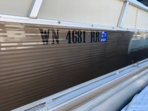 2005 Sun Tracker Party Cruiser Pontoon boat, aluminum siding Lettering from Jason C, WA
