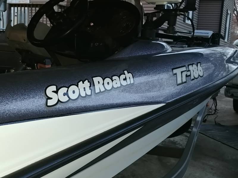 Lettering from SCOTT R, NC